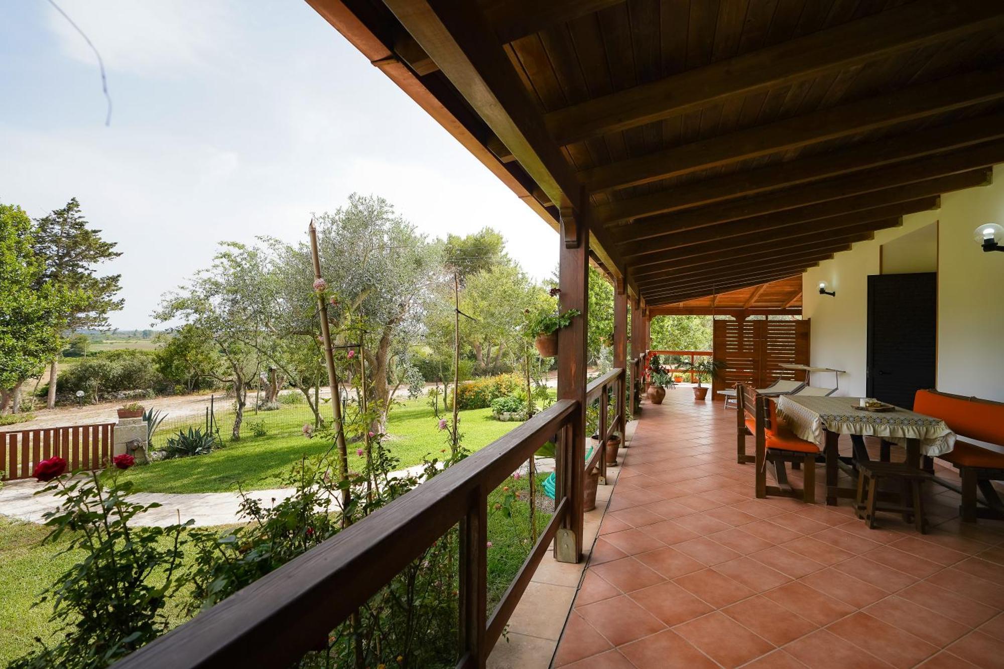 Casa Vacanza Russo Fernando Serra Serra Alimini Exterior foto