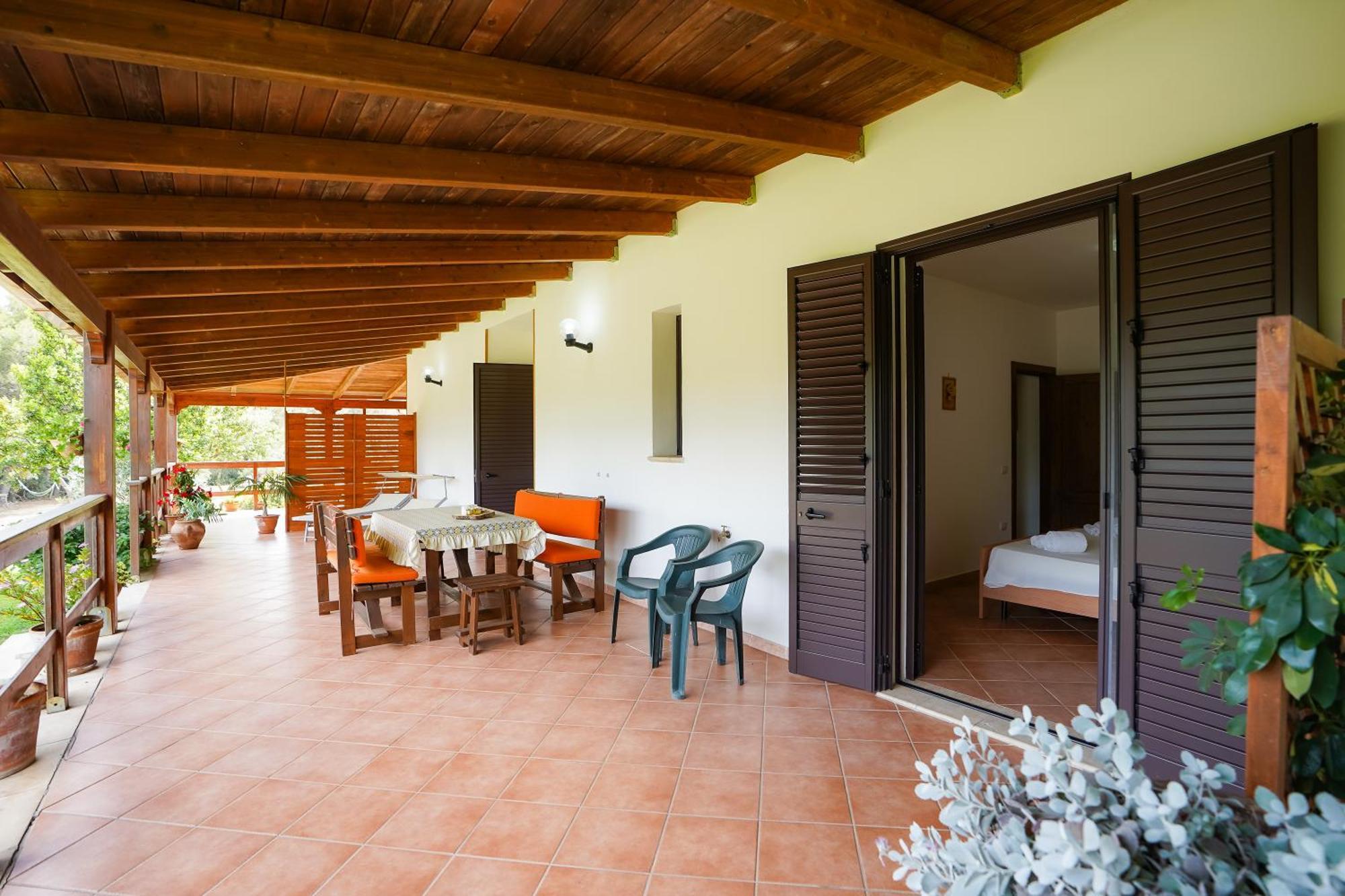 Casa Vacanza Russo Fernando Serra Serra Alimini Exterior foto