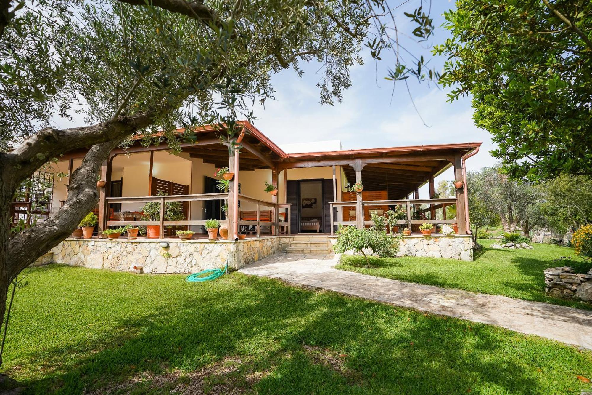 Casa Vacanza Russo Fernando Serra Serra Alimini Exterior foto