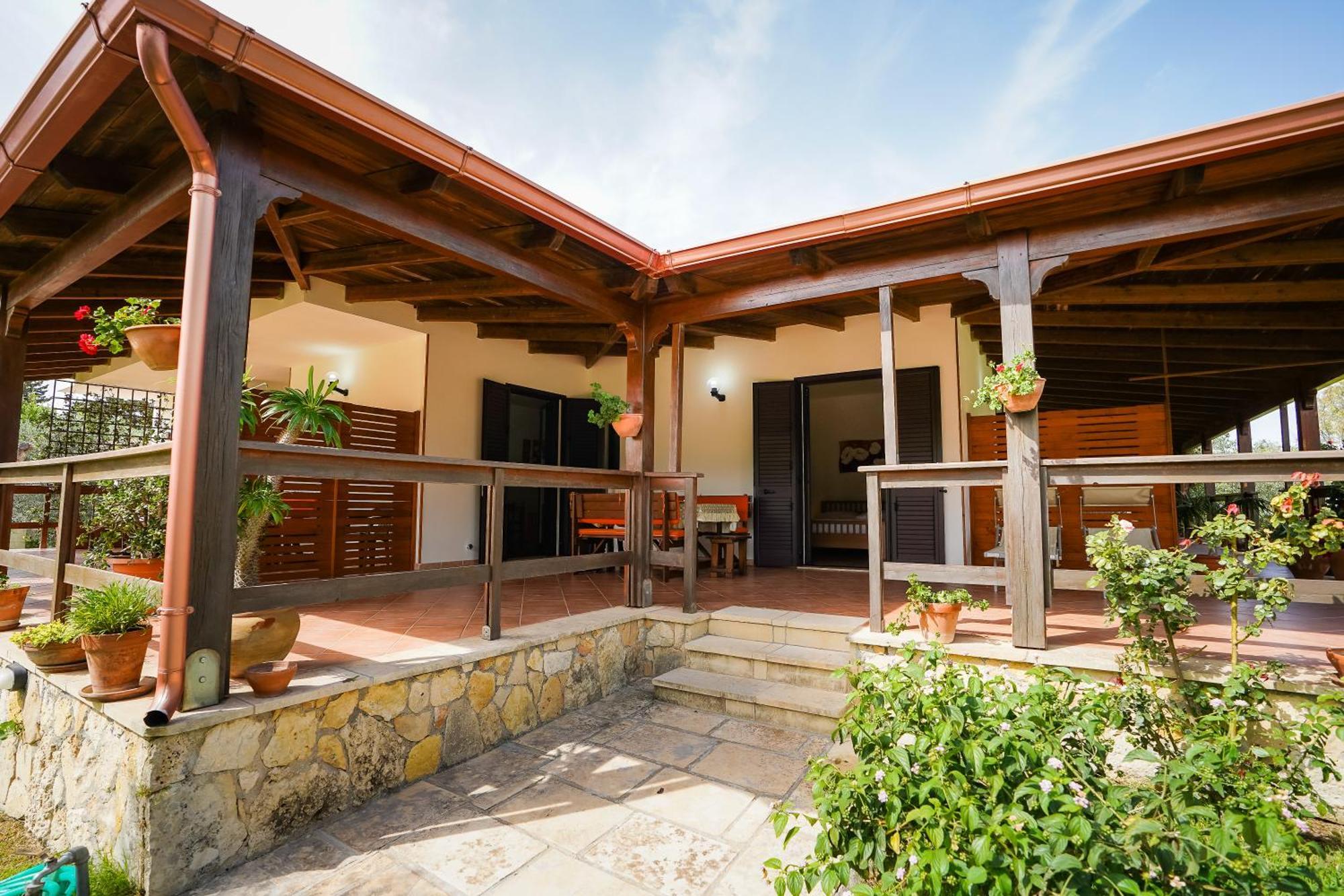 Casa Vacanza Russo Fernando Serra Serra Alimini Exterior foto