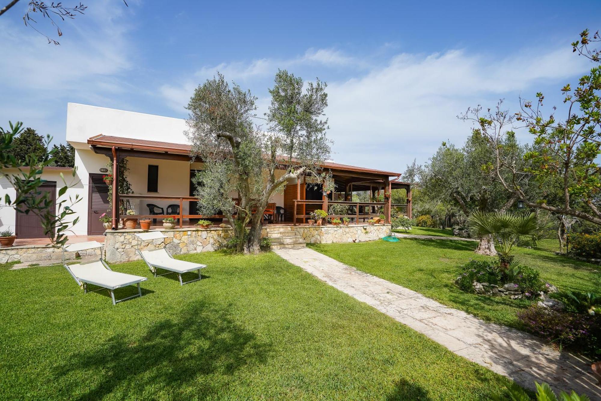 Casa Vacanza Russo Fernando Serra Serra Alimini Exterior foto